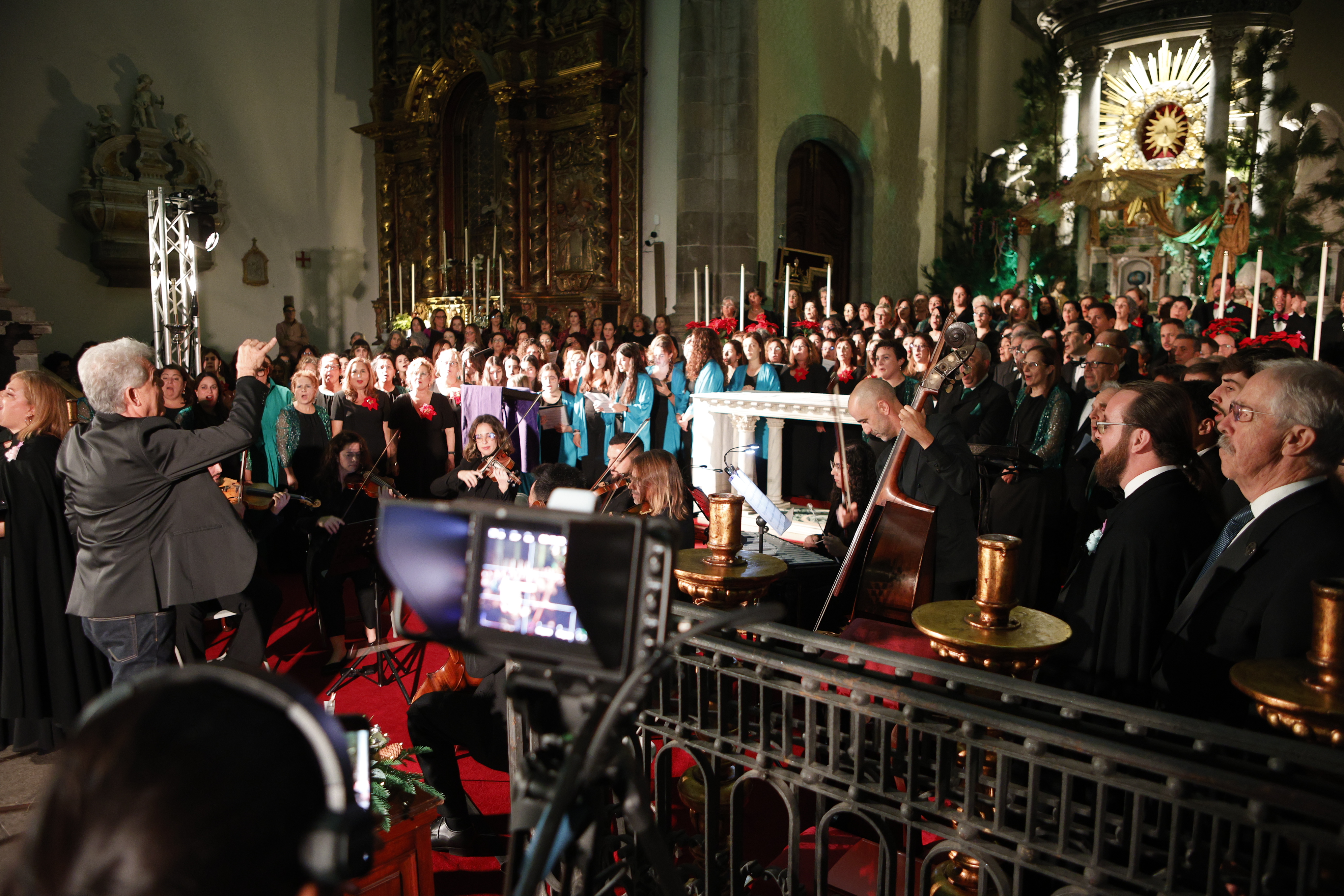 La Orotava acogió la XLII Muestra Coral de Navidad Villa, referente en Canarias