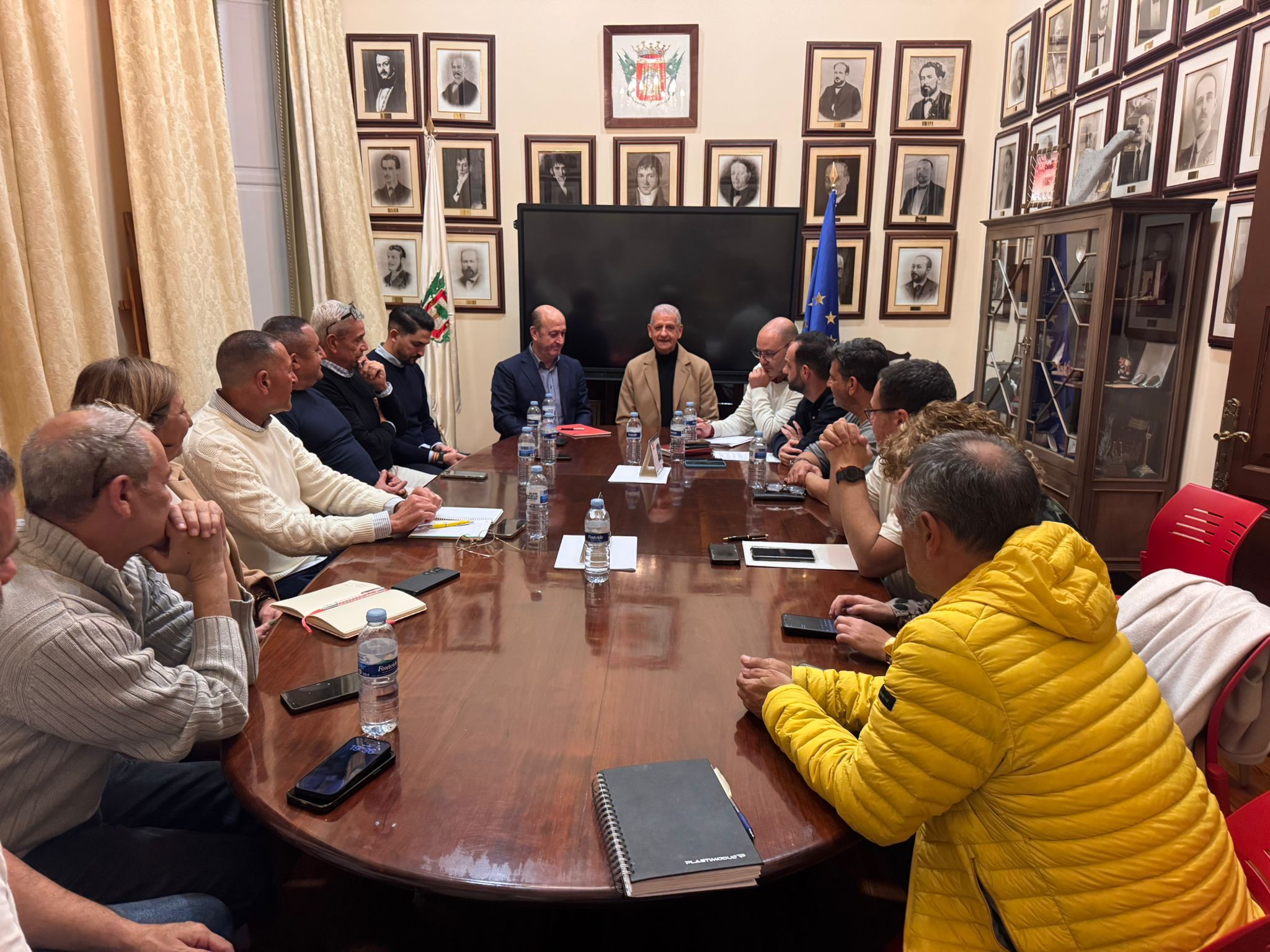 Concurso para elegir el cartel oficial de la LIV edición del Trofeo Teide