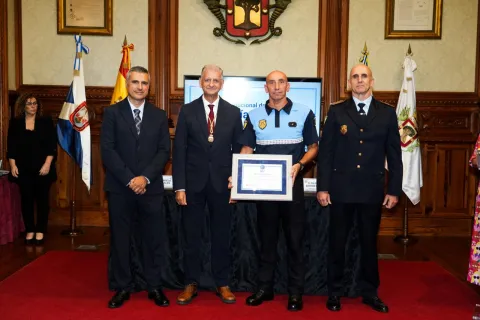 WhatsApp Image 2025-10-01 at 21.29.56 (1)