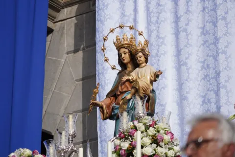 1d264f49-e13f-44f9-90a2-5ffc930ec6f4