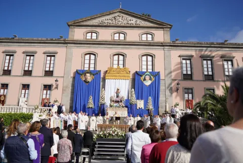 2a70c7b2-0d10-41a9-8f4e-af3b129cd4c2