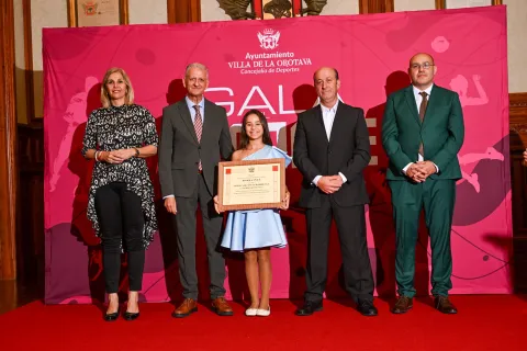 WhatsApp Image 2024-11-19 at 22.43.18 (1)