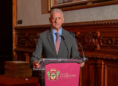 WhatsApp Image 2024-11-19 at 23.03.17 (1)