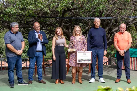 CHOFERIANTE. ANTONIA BETHENCOURT