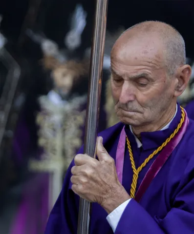 d8de3d70-cb61-46ab-8ff1-1d725572dd1b