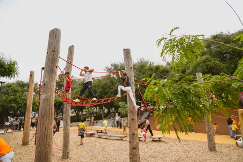 73d94780-8331-43b2-ad8f-db5b3f8b7749